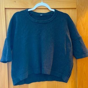 Lululemon Cropped Shortsleeved Sweater